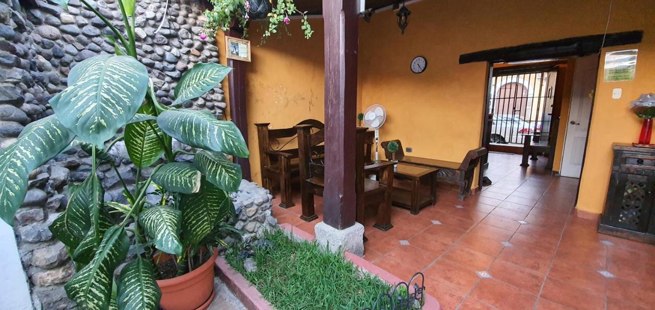 Hotel San Judas Tadeo Garden Antigua Exterior foto